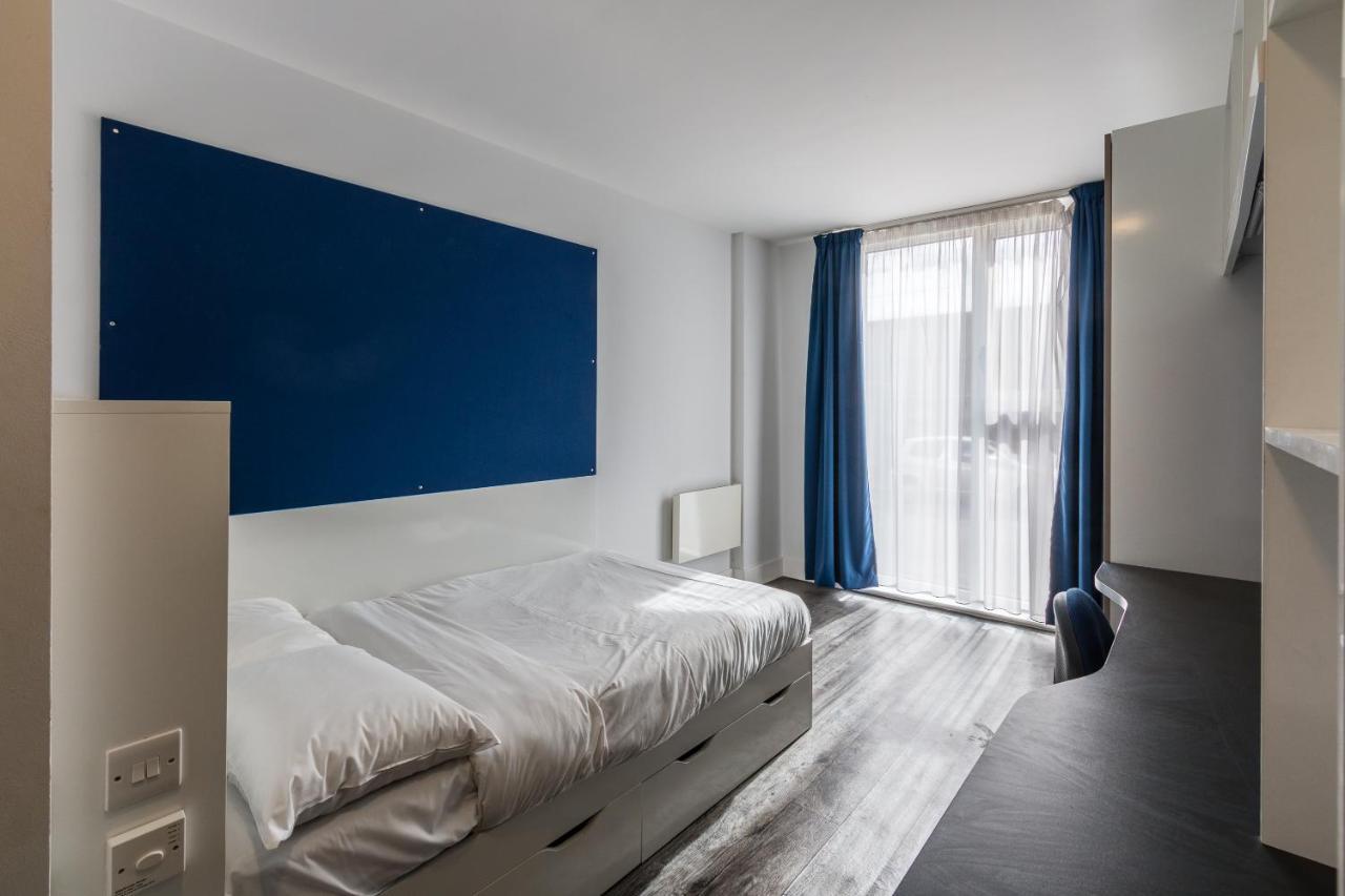 Destiny Student - Holyrood Apartment Edinburgh Luaran gambar