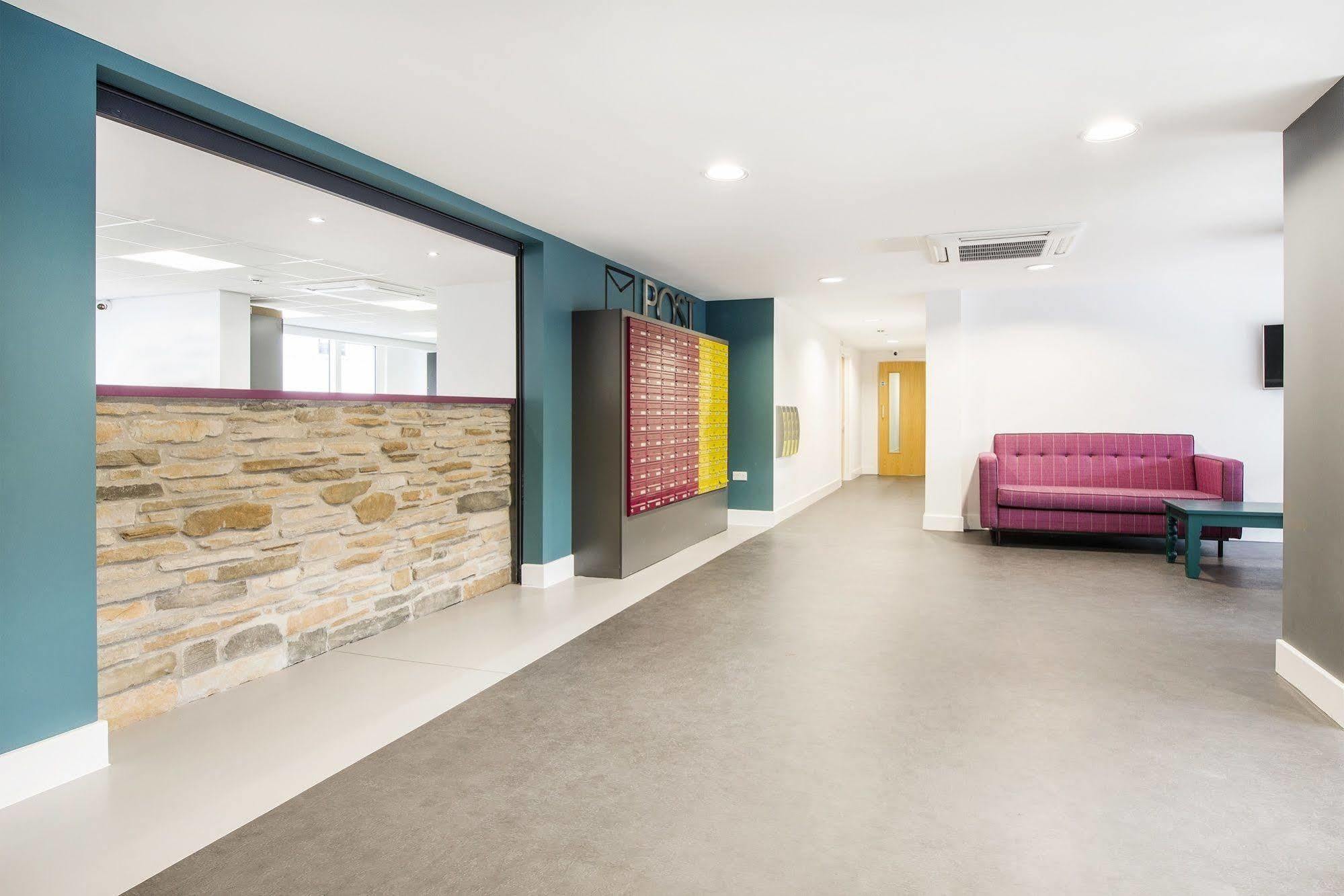 Destiny Student - Holyrood Apartment Edinburgh Luaran gambar