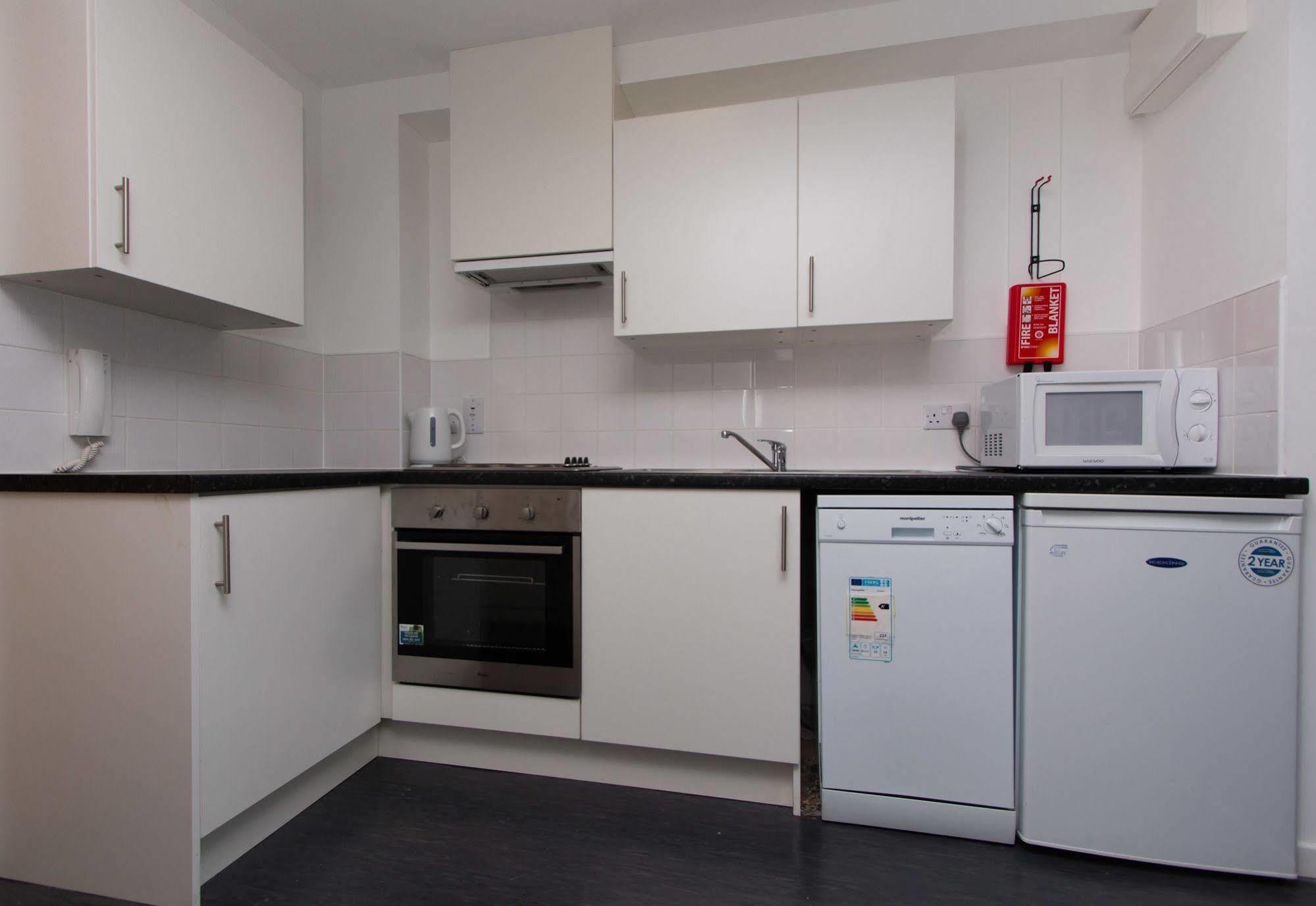Destiny Student - Holyrood Apartment Edinburgh Luaran gambar
